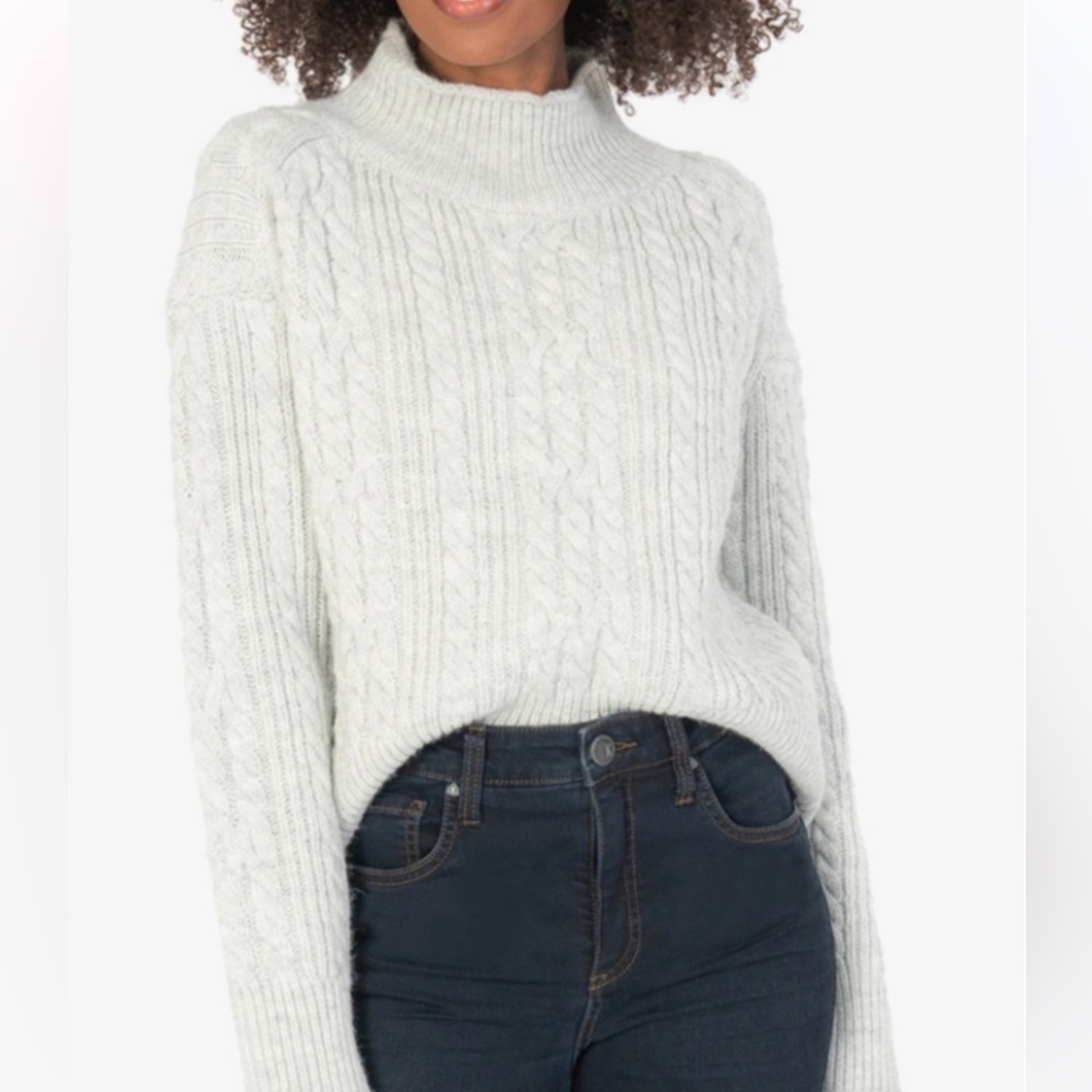 NWOT KUT FROM THE KLOTH Leona Wool-blend Cable Knit Mockneck Sweater Grey Large